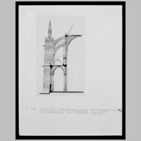 Saint-Denis, Langhaus, Schnitt, Foto Marburg.jpg